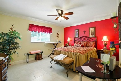 Welcome to this lovely Chestnut II model 2/2/2 home.  Located in on The Links of Spruce Creek in Florida - for sale on GolfHomes.com, golf home, golf lot