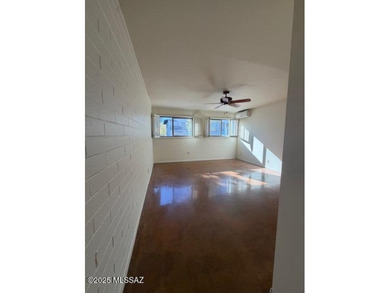 Beautifully updated downstairs unit in Central Tucson featuring on Randolph Park Golf Courses in Arizona - for sale on GolfHomes.com, golf home, golf lot