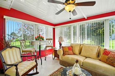 Welcome to this lovely Chestnut II model 2/2/2 home.  Located in on The Links of Spruce Creek in Florida - for sale on GolfHomes.com, golf home, golf lot
