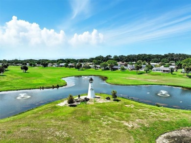 Welcome to this lovely Chestnut II model 2/2/2 home.  Located in on The Links of Spruce Creek in Florida - for sale on GolfHomes.com, golf home, golf lot