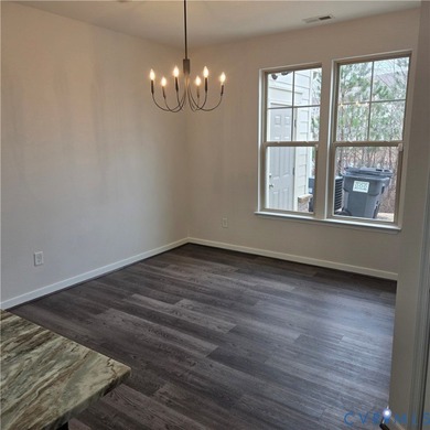 LIKE NEW TOWNHOME IN MAGNOLIA GREEN!! BRAND NEW APPLIANCES! The on The Westham Golf Club At Magnolia Green in Virginia - for sale on GolfHomes.com, golf home, golf lot