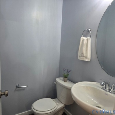 LIKE NEW TOWNHOME IN MAGNOLIA GREEN!! BRAND NEW APPLIANCES! The on The Westham Golf Club At Magnolia Green in Virginia - for sale on GolfHomes.com, golf home, golf lot