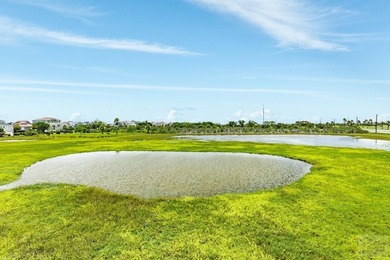 Pirates Cove cottage overlooking the preserve and natural on Galveston Country Club in Texas - for sale on GolfHomes.com, golf home, golf lot
