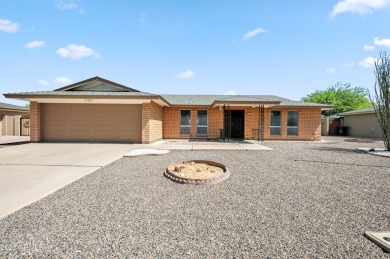 Charming 2 bed, 2 bath home located in a vibrant 55+ community on Sunland Village Golf Club in Arizona - for sale on GolfHomes.com, golf home, golf lot