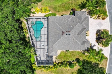 *BOND PAID* on this REMODELED WILLIAMSBURG PREMIER home in THE on The Links of Spruce Creek in Florida - for sale on GolfHomes.com, golf home, golf lot