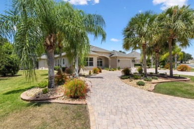 *BOND PAID* on this REMODELED WILLIAMSBURG PREMIER home in THE on The Links of Spruce Creek in Florida - for sale on GolfHomes.com, golf home, golf lot