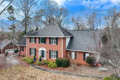 Fantastic home within the city limits offering perfect blend of on Chattahoochee Golf Course in Georgia - for sale on GolfHomes.com, golf home, golf lot