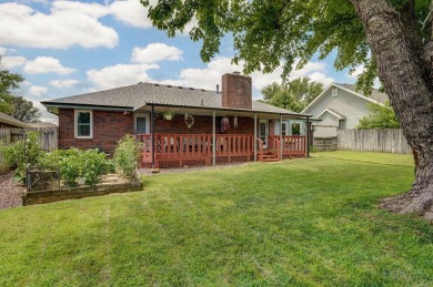 This one's been loved and it shows. Solid all brick home with on Horton Smith Golf Course in Missouri - for sale on GolfHomes.com, golf home, golf lot
