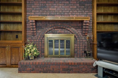 This one's been loved and it shows. Solid all brick home with on Horton Smith Golf Course in Missouri - for sale on GolfHomes.com, golf home, golf lot