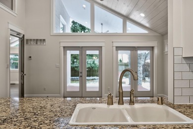 Easy one-level living in the beloved Fairway neighborhood! This on Idle Hour Country Club in Kentucky - for sale on GolfHomes.com, golf home, golf lot