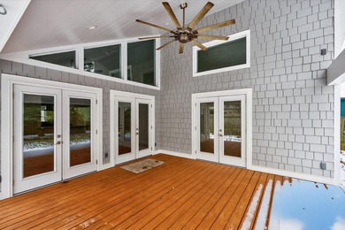 Easy one-level living in the beloved Fairway neighborhood! This on Idle Hour Country Club in Kentucky - for sale on GolfHomes.com, golf home, golf lot