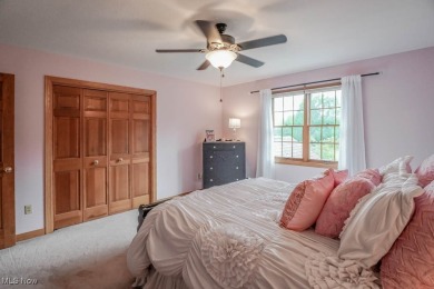 You'll fall in love with this 5 bedroom, 2.5 bath colonial on Chenoweth Golf Course in Ohio - for sale on GolfHomes.com, golf home, golf lot