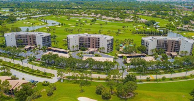 Large,and airy apartment 3 bedroom 2 full baths apartment on Fountains Golf and Country Club in Florida - for sale on GolfHomes.com, golf home, golf lot