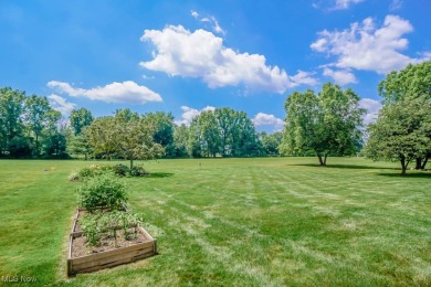 You'll fall in love with this 5 bedroom, 2.5 bath colonial on Chenoweth Golf Course in Ohio - for sale on GolfHomes.com, golf home, golf lot