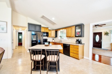 Lakefront Home with Best Park-like Setting in Oak Run! on Oak Run Golf Course in Illinois - for sale on GolfHomes.com, golf home, golf lot