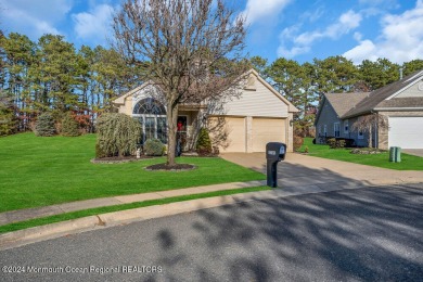 All big ticket items have been recently replaced!! New roof and on Greenbriar Woodlands in New Jersey - for sale on GolfHomes.com, golf home, golf lot