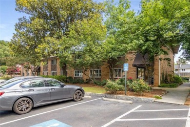 Spacious light-filled 3 bedroom, 2 bath condo located in the on Bobby Jones Golf Club in Georgia - for sale on GolfHomes.com, golf home, golf lot