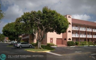 ***JUST LISTED****55+ COMMUNITY, THIS UNIT HAS IT ALL, ON THE on Sunrise Lakes Phase III in Florida - for sale on GolfHomes.com, golf home, golf lot