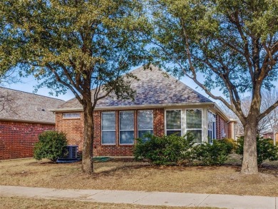 Welcome to this meticulously maintained home in the highly on Frisco Lakes Golf Course in Texas - for sale on GolfHomes.com, golf home, golf lot