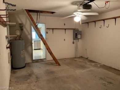 Enjoy this 3 bedroom / 2.5 bath lakefront home along with on Breckenridge Golf and Country Club in Florida - for sale on GolfHomes.com, golf home, golf lot