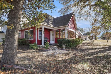 Welcome to 4544 Spyglass Dr! Beautifully updated 3 bed, 2 bath on The Valley At Eastport in South Carolina - for sale on GolfHomes.com, golf home, golf lot