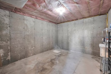 **Make sure to click the *TOUR* button to see the 3D virtual on Thanksgiving Point Golf Course in Utah - for sale on GolfHomes.com, golf home, golf lot