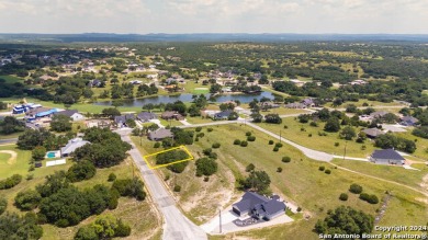 Welcome to 105 Manuel Herrera. This lot is located on a cul de on Vaaler Creek Golf Club in Texas - for sale on GolfHomes.com, golf home, golf lot