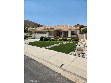 Pour yourself your favorite beverage and set back and enjoy the on Sun Lakes Country Club in California - for sale on GolfHomes.com, golf home, golf lot