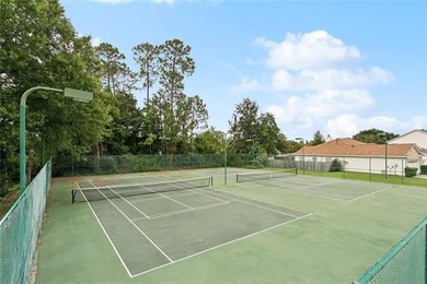 Looking for the perfect home sweet home? This 3-bedroom on Royal Golf Club in Louisiana - for sale on GolfHomes.com, golf home, golf lot