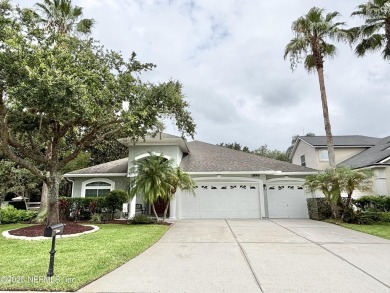 Beautifully Updated Chatham Village builders model home in on Golf Club At Fleming Island in Florida - for sale on GolfHomes.com, golf home, golf lot