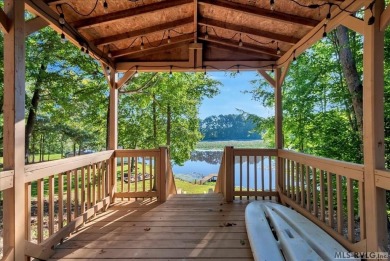 Waterfront Living in Tanglewood Shores! This 3 bedroom, 2 full on Tanglewood Shores Golf Club in Virginia - for sale on GolfHomes.com, golf home, golf lot