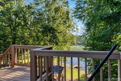 Waterfront Living in Tanglewood Shores! This 3 bedroom, 2 full on Tanglewood Shores Golf Club in Virginia - for sale on GolfHomes.com, golf home, golf lot