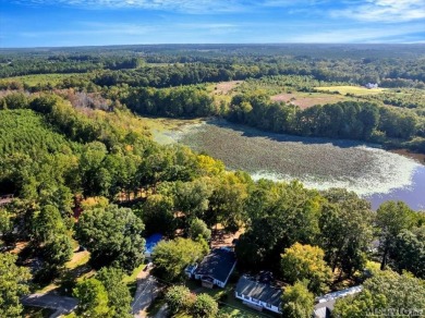 Waterfront Living in Tanglewood Shores! This 3 bedroom, 2 full on Tanglewood Shores Golf Club in Virginia - for sale on GolfHomes.com, golf home, golf lot