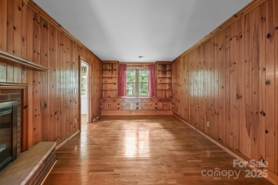 Welcome to 921 Confederate Avenue, a charming brick ranch on Country Club of Salisbury in North Carolina - for sale on GolfHomes.com, golf home, golf lot