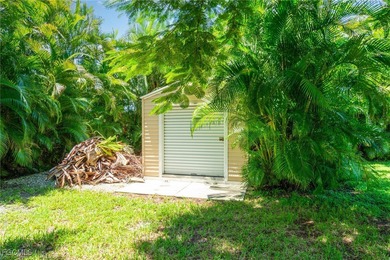 Fantastic completely remodeled southern exposure 3 bedroom 2 on Palmetto-Pine Country Club in Florida - for sale on GolfHomes.com, golf home, golf lot