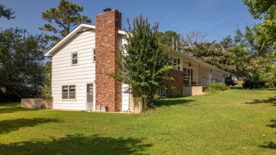 Welcome to this beautifully maintained 5-bed, 2.5-bath home on West Plains Country Club in Missouri - for sale on GolfHomes.com, golf home, golf lot
