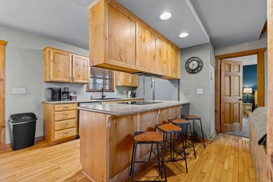 Welcome to your perfect Branson getaway in the Lodges at Roark on Ledgestone Country Club and Golf Course in Missouri - for sale on GolfHomes.com, golf home, golf lot