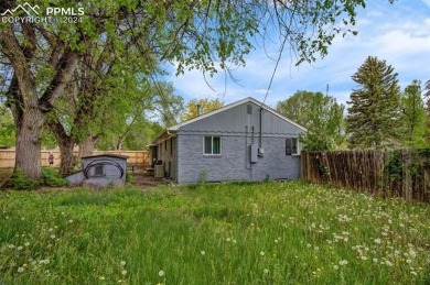 Nice four bedroom, two bath ranch style house in the old North on Patty Jewett Golf Course in Colorado - for sale on GolfHomes.com, golf home, golf lot