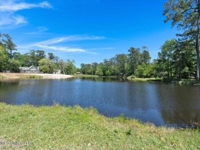 Welcome to this stunning 2-bedroom, 2.5-bathroom townhouse on Diamondhead Country Club in Mississippi - for sale on GolfHomes.com, golf home, golf lot