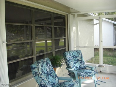 Single-family home in Sabal Springs Golf and Racquet Club, North on Sabal Springs Golf and Racquet Club in Florida - for sale on GolfHomes.com, golf home, golf lot