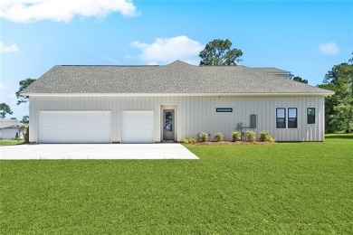 Visit this spectacular home during the NHBA 2025 PARADE OF on Money Hill Golf and Country Club in Louisiana - for sale on GolfHomes.com, golf home, golf lot