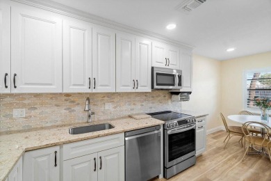 Beautifully updated convertible 3 bedroom, 2 bath condo located on Hunters Run Golf and Country Club in Florida - for sale on GolfHomes.com, golf home, golf lot
