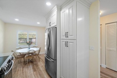 Beautifully updated convertible 3 bedroom, 2 bath condo located on Hunters Run Golf and Country Club in Florida - for sale on GolfHomes.com, golf home, golf lot