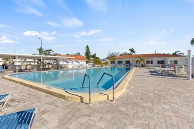 Under contract-accepting backup offers. Welcome to easy Florida on Mainlands Golf Club in Florida - for sale on GolfHomes.com, golf home, golf lot