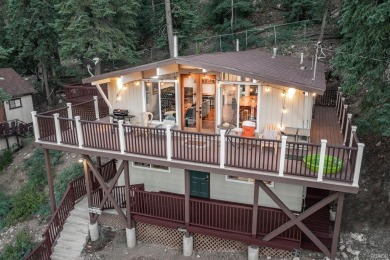 Treehouse vibes and Moonridge magic--this cabin places you at on Big Bear Mountain Ski and Golf Resort in California - for sale on GolfHomes.com, golf home, golf lot