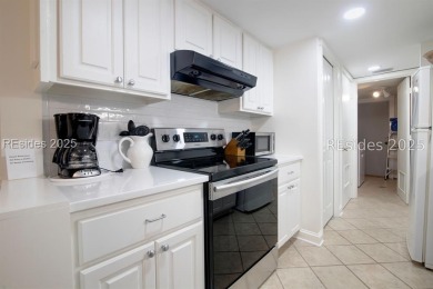 Fully furnished, beautifully finished, and positioned in one of on Harbour Town Golf Links in South Carolina - for sale on GolfHomes.com, golf home, golf lot