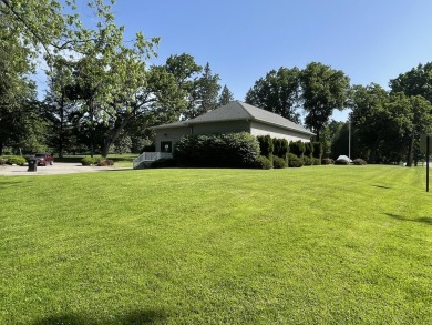 Location! Location! Location! What a great opportunity for your on Ella Sharp Park Golf Course in Michigan - for sale on GolfHomes.com, golf home, golf lot