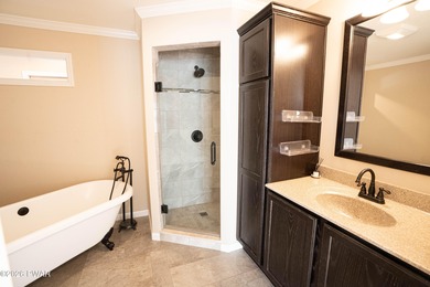 Enjoy easy one-level living in this next-to-new contemporary on The Hideout Golf in Pennsylvania - for sale on GolfHomes.com, golf home, golf lot