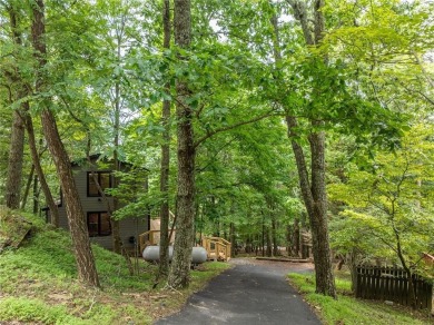 Welcome home to Cutthroat Ridge! Perched on a crest here you on Bent Tree Golf Course in Georgia - for sale on GolfHomes.com, golf home, golf lot