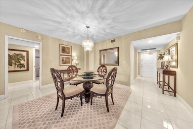 Spacious and updated 3BR/2.5BA *F* model with tile & laminate on  in Florida - for sale on GolfHomes.com, golf home, golf lot